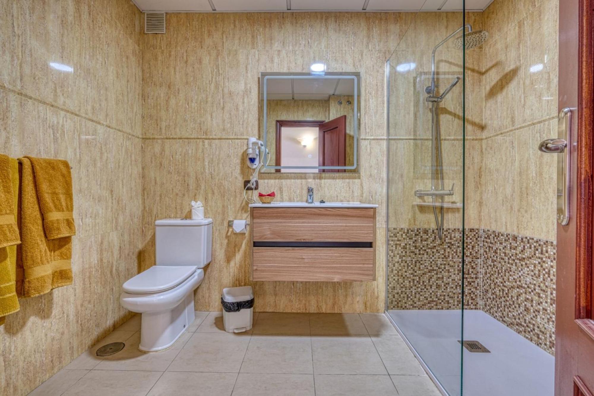 Apartamentos Callaomar Кальяо-Сальвахе Экстерьер фото