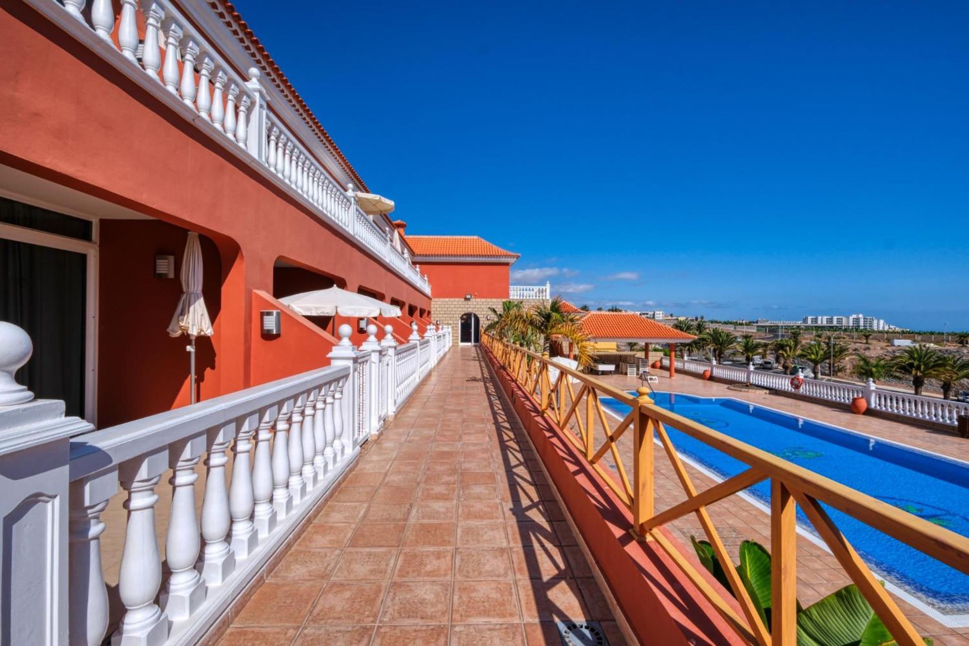 Apartamentos Callaomar Кальяо-Сальвахе Экстерьер фото